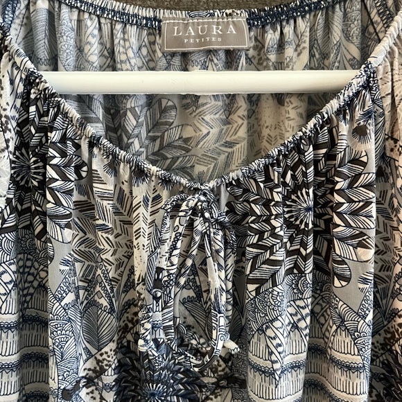 Laura Petites Blue & Neutral Boho Print Blouse Size M - Picture 2 of 6